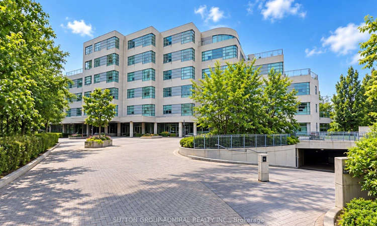 102-1 Watergarden Way