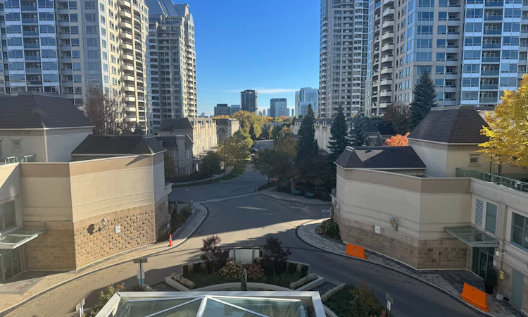 # 405-17 Barberry Place