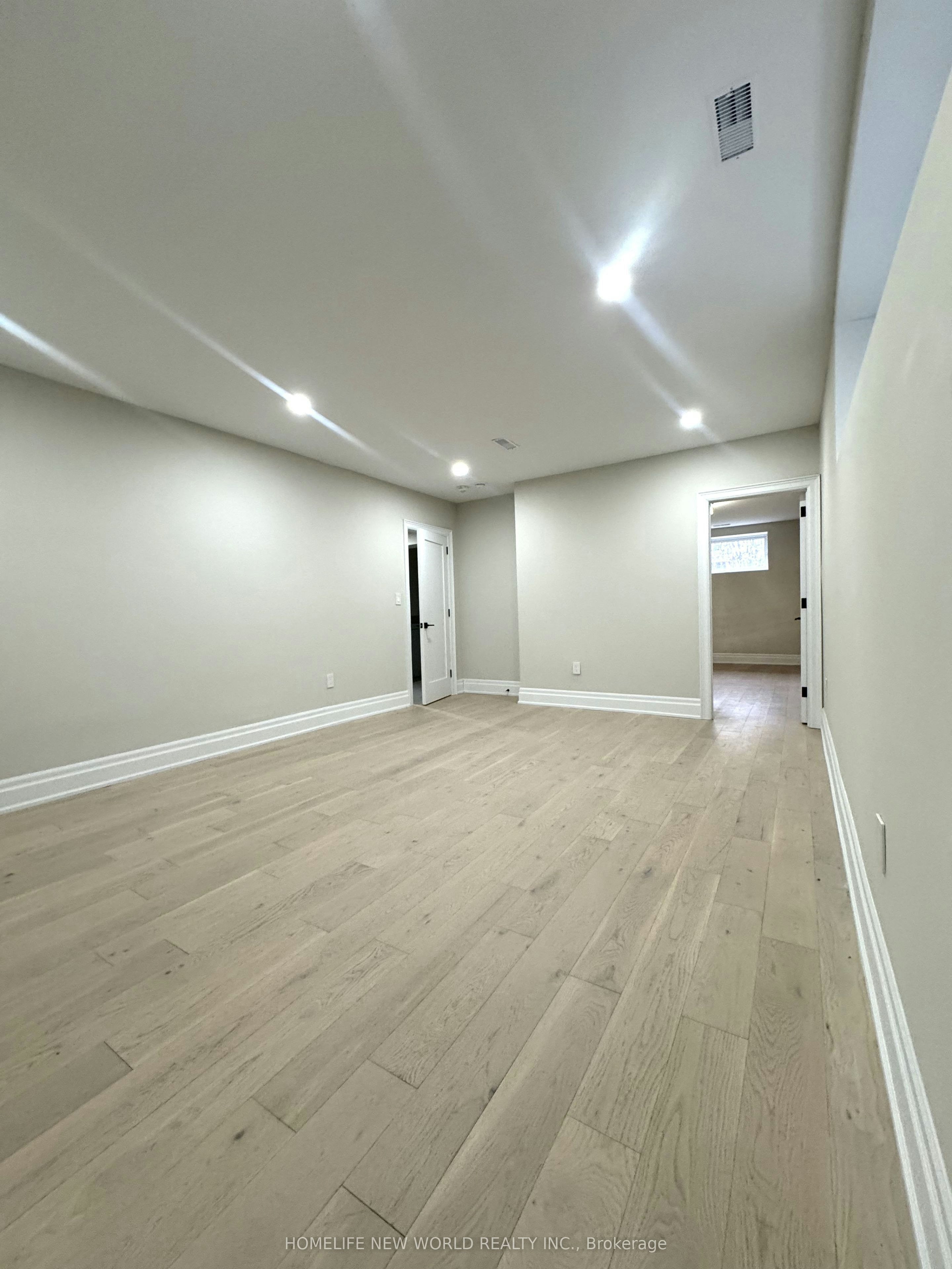 150 Viewmount Avenue, Toronto, ON, M6B 1T7 - 26
