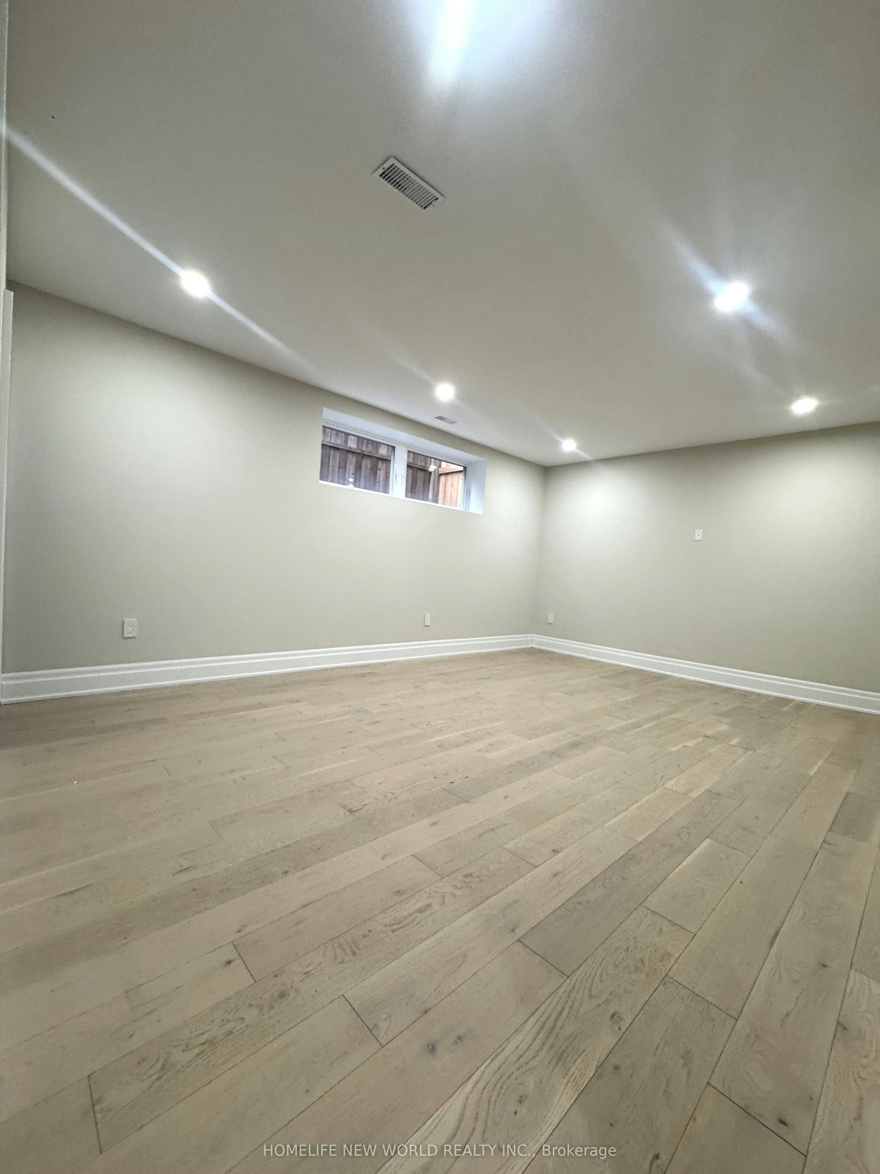 150 Viewmount Avenue, Toronto, ON, M6B 1T7 - 27