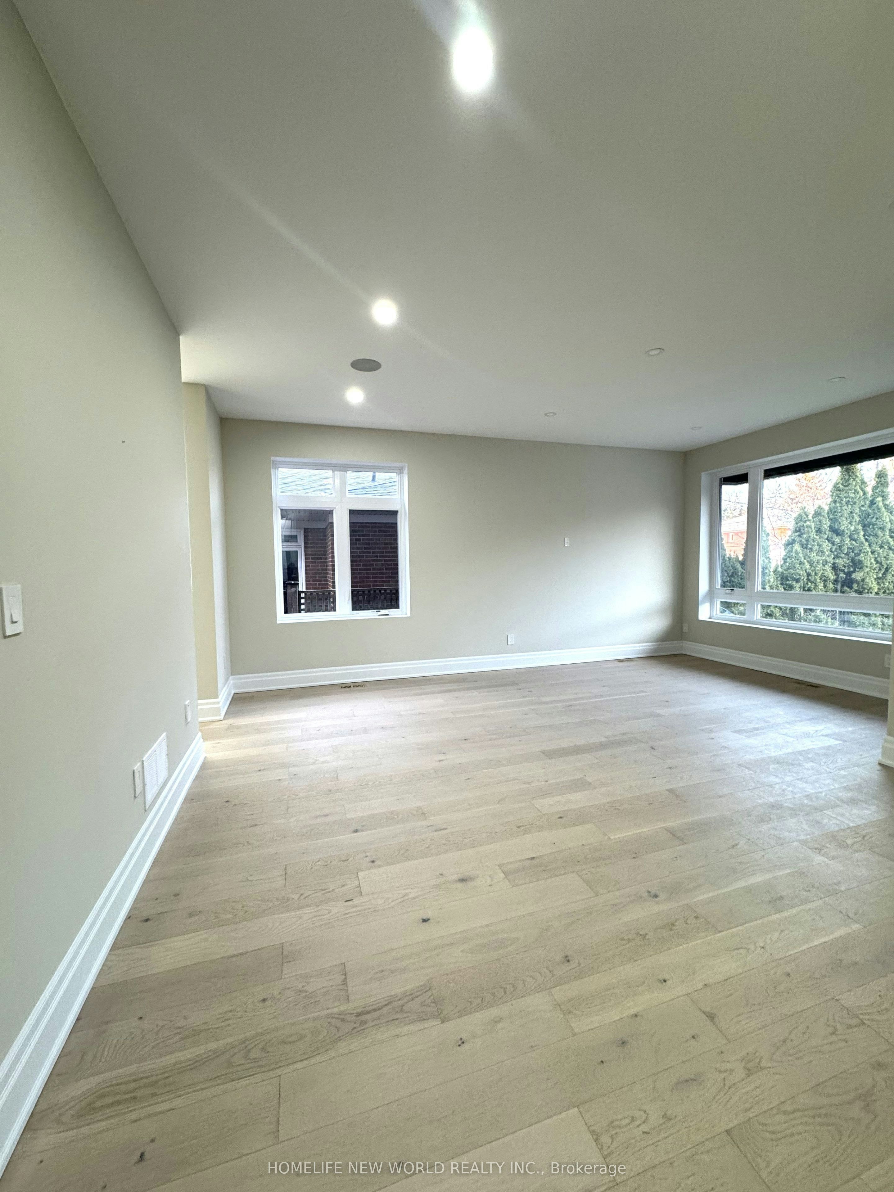 150 Viewmount Avenue, Toronto, ON, M6B 1T7 - 18