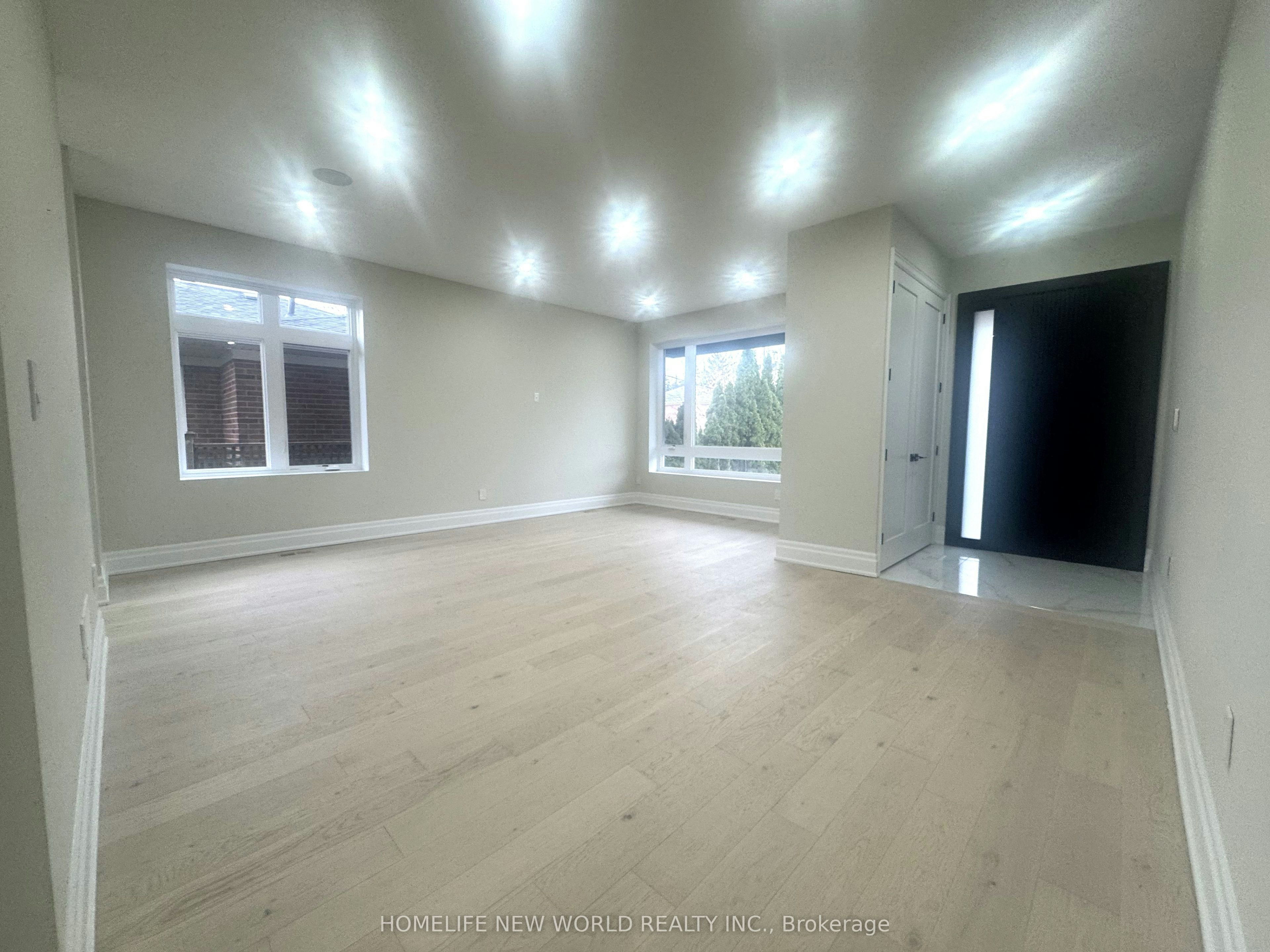 150 Viewmount Avenue, Toronto, ON, M6B 1T7 - 17
