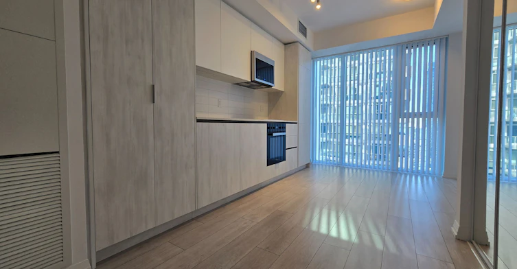 2816-400 King Street W, Toronto, ON, M5V 0X8 - 4