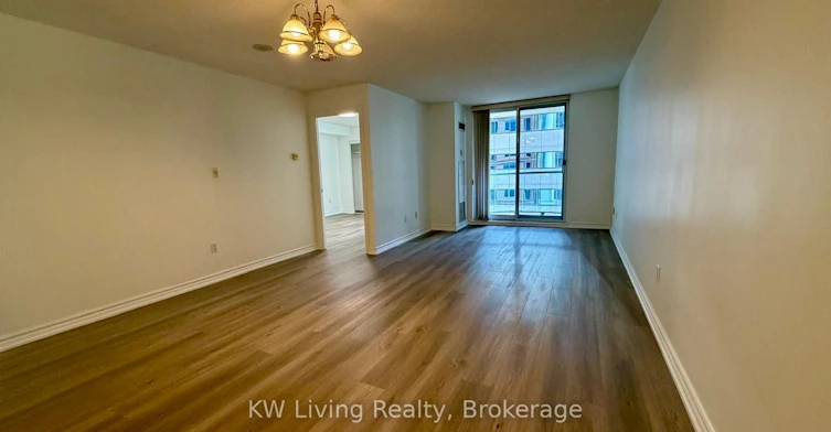 701-801 Bay Street, Toronto, ON, M5S 1Z1 - 3