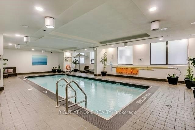 1606-35 Hayden Street, Toronto, ON, M4Y 3C3 - 32