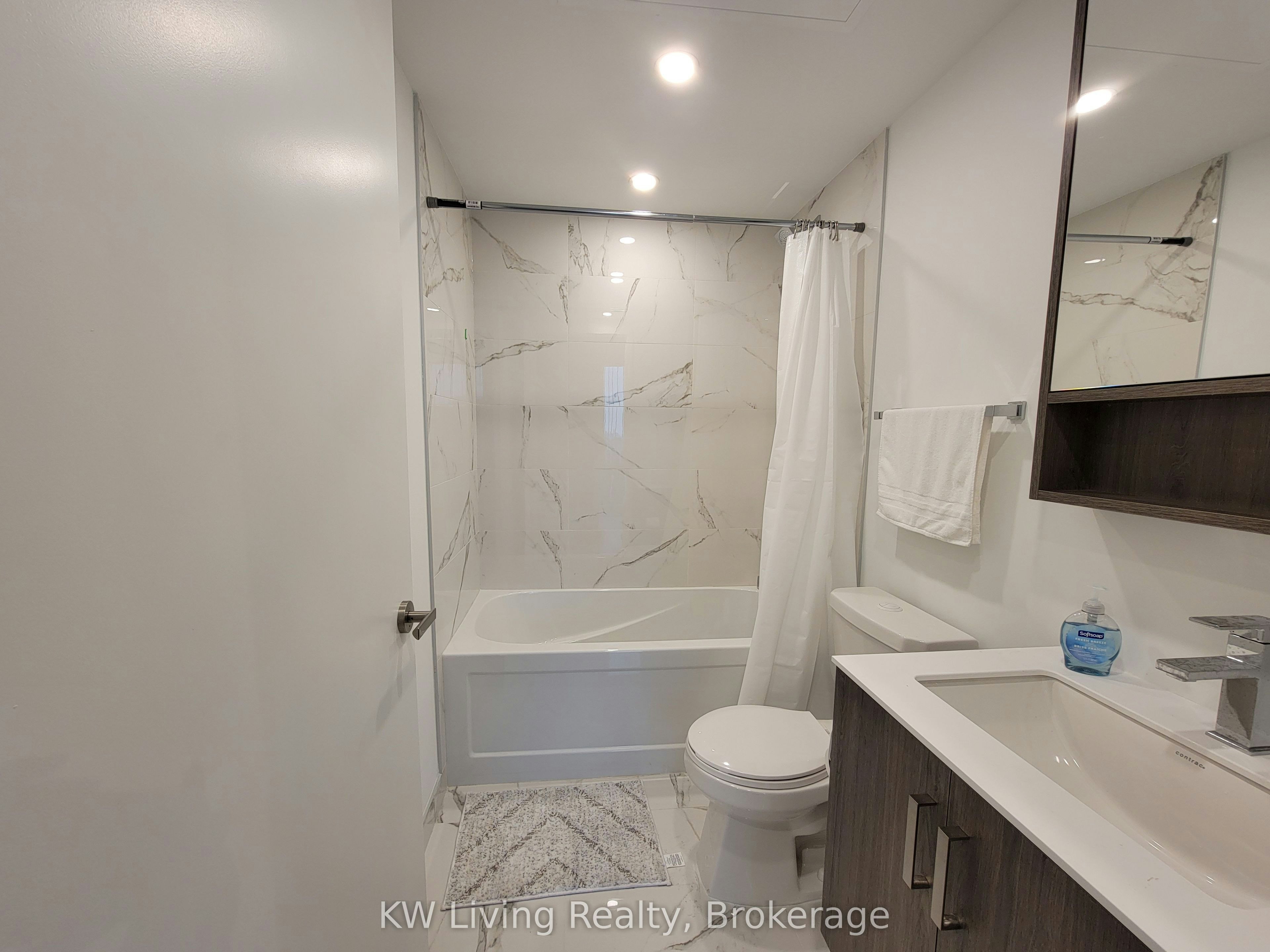 5609-88 Queen Street E, Toronto, ON, M5C 0B6 - 11