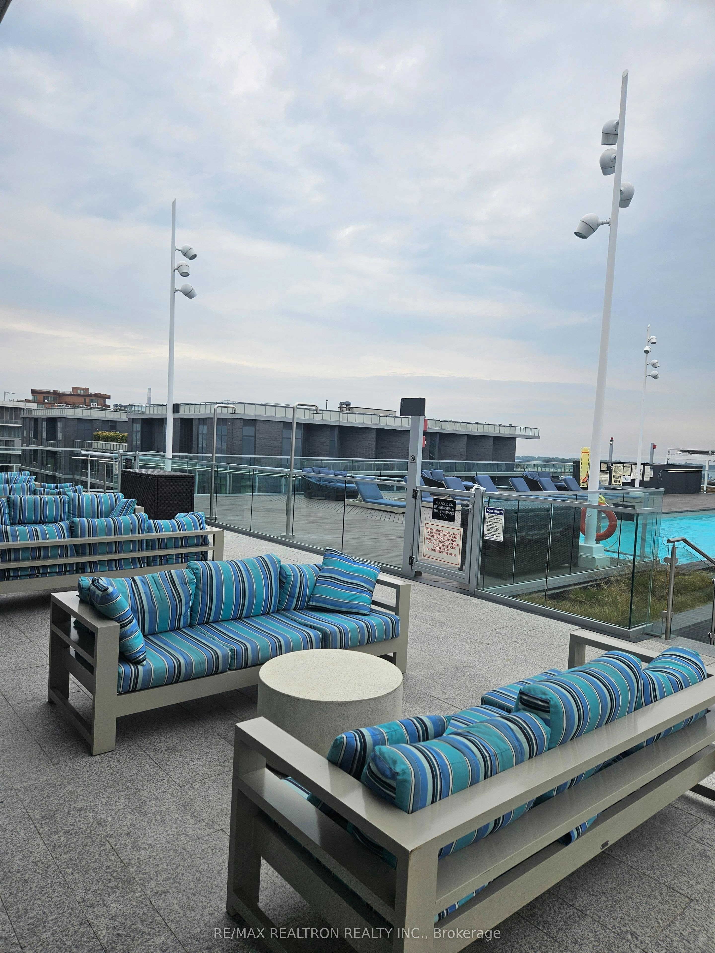 244-15 Merchant's Wharf N/A, Toronto, ON, M5A 0N8 - 12