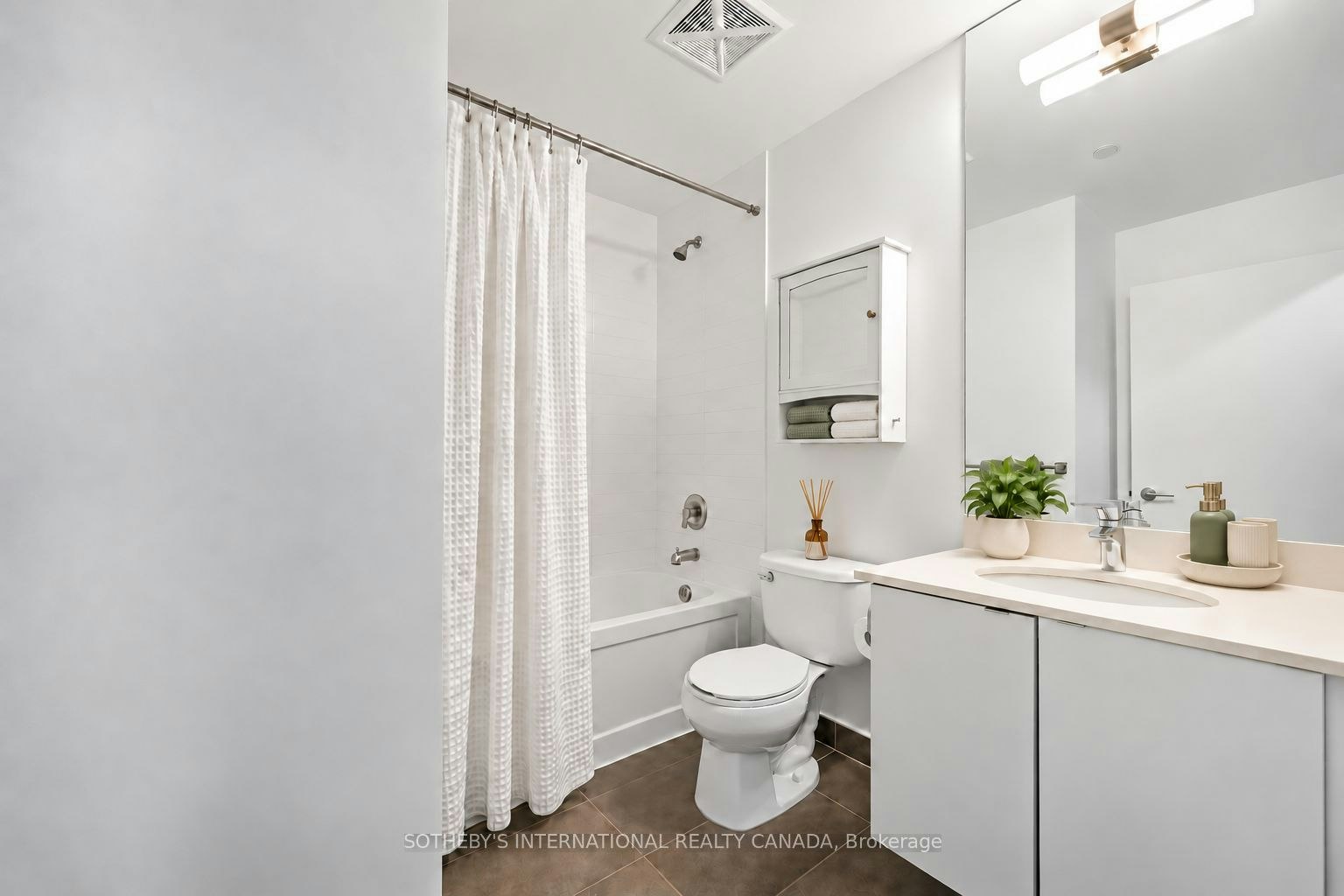 1616-150 East Liberty Street, Toronto, ON, M6K 3R5 - 12
