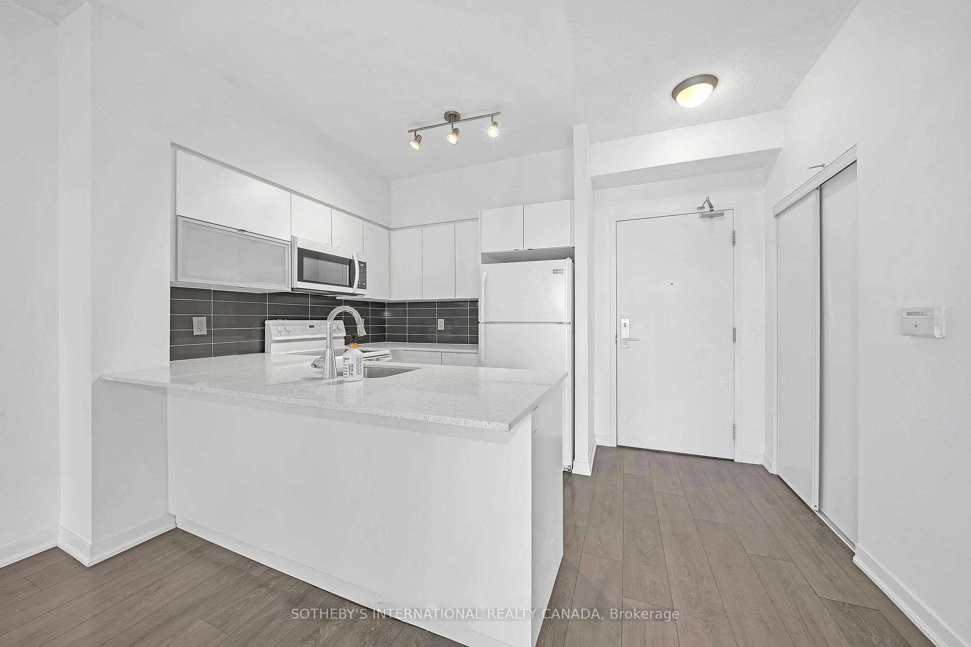 1616-150 East Liberty Street, Toronto, ON, M6K 3R5 - 6