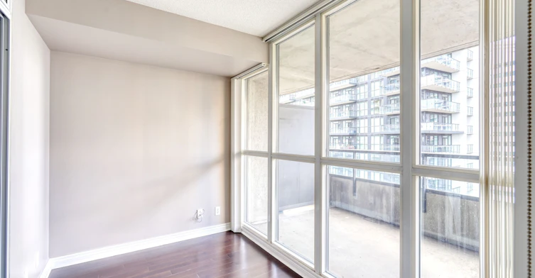 2501-23 Hollywood Avenue, Toronto, ON, M4L 2K4 - 19