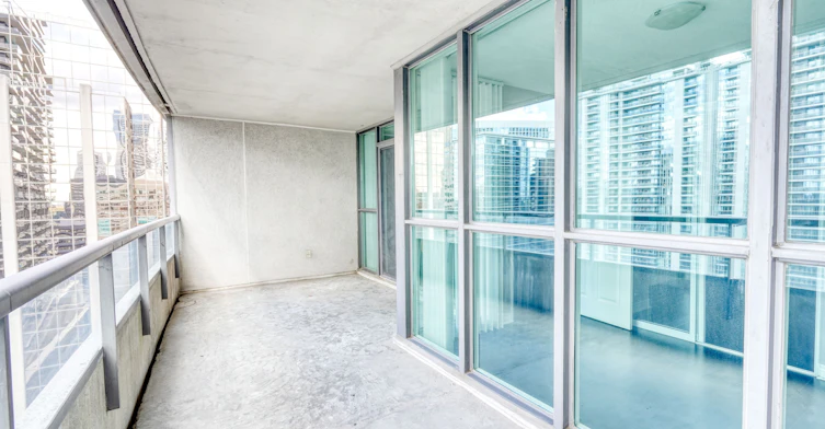 2501-23 Hollywood Avenue, Toronto, ON, M4L 2K4 - 22