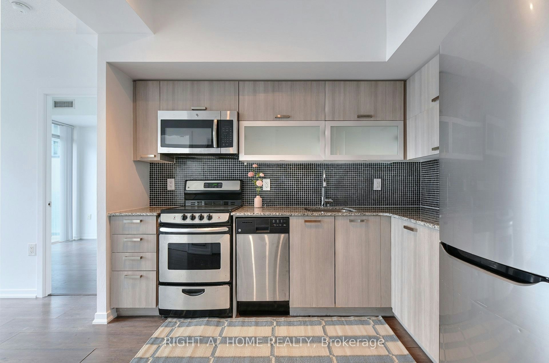 1511W-36 Lisgar Street, Toronto, ON, M6J 0C7 - 7