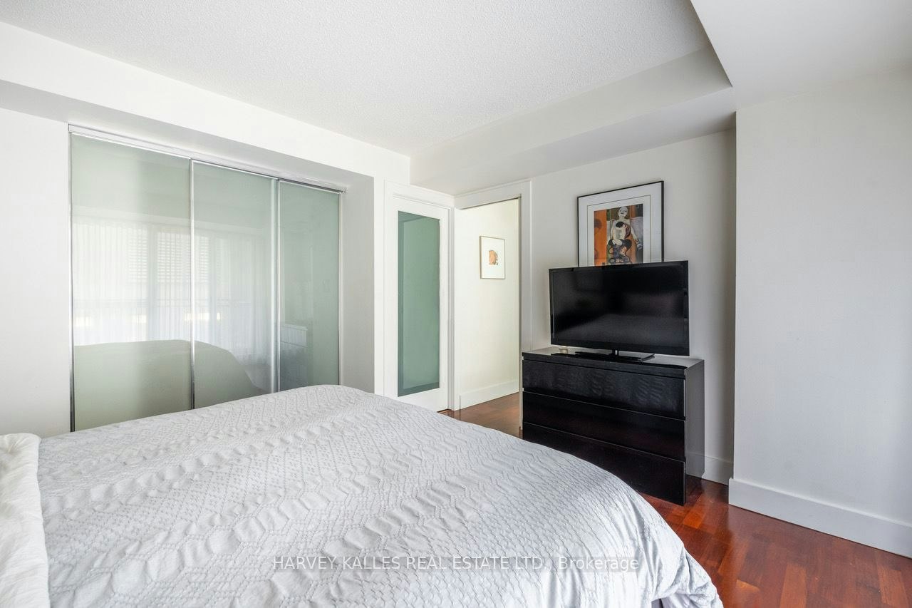 1103-80 Cumberland Street, Toronto, ON, M5R 3V1 - 12