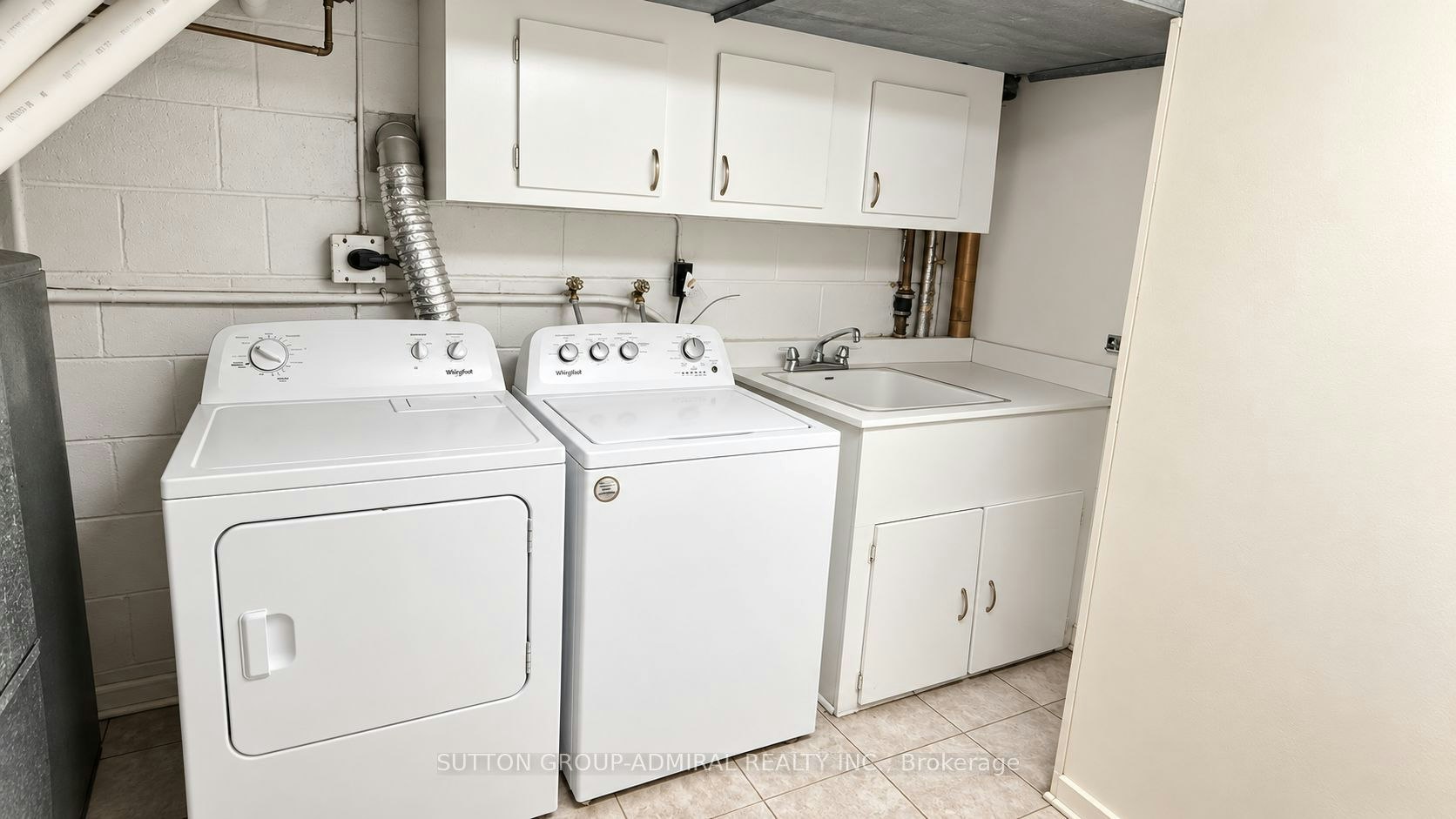 Bsmnt-307 Churchill Avenue, Toronto, ON, M2R 1E6 - 9