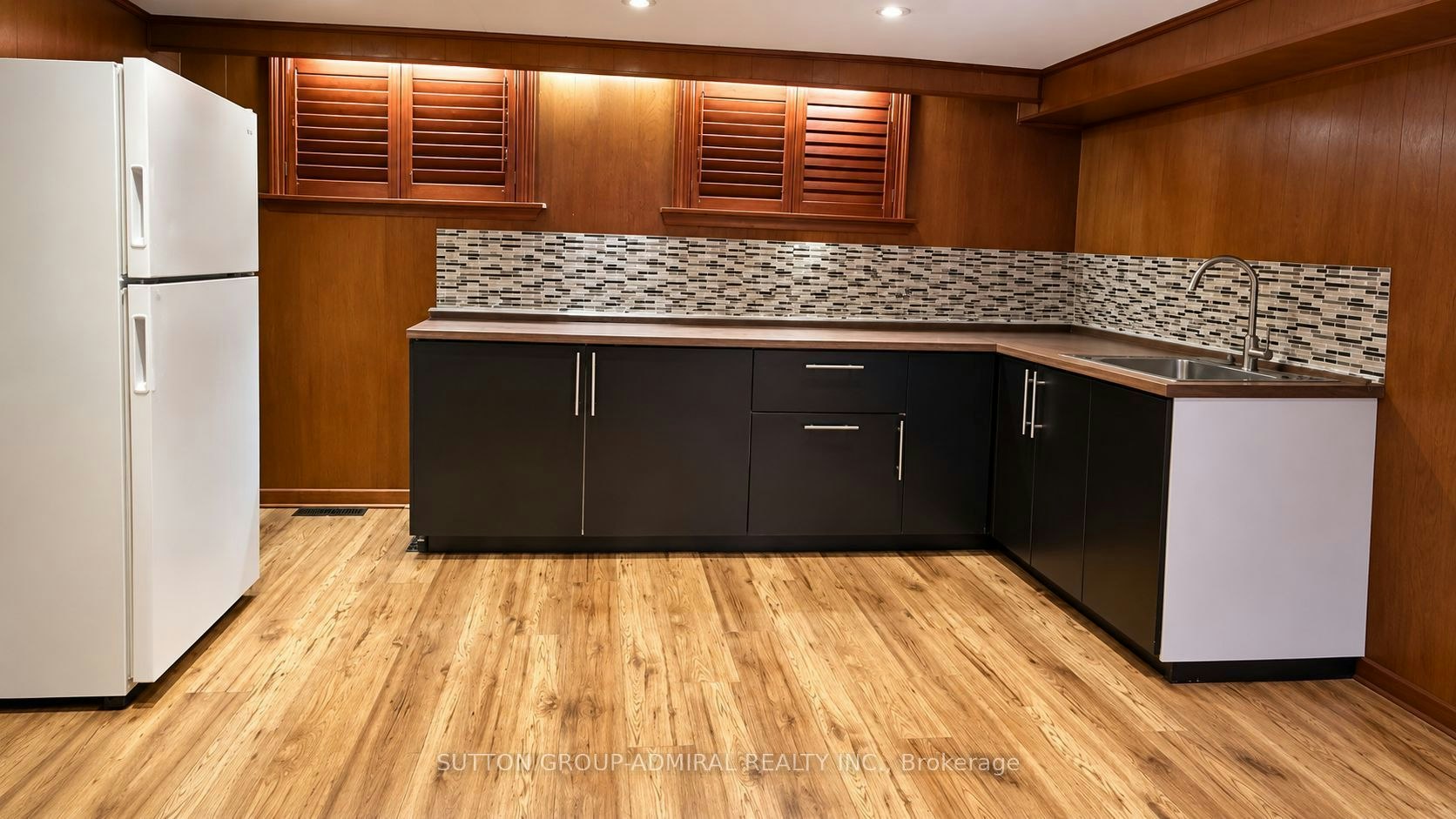 Bsmnt-307 Churchill Avenue, Toronto, ON, M2R 1E6 - 3