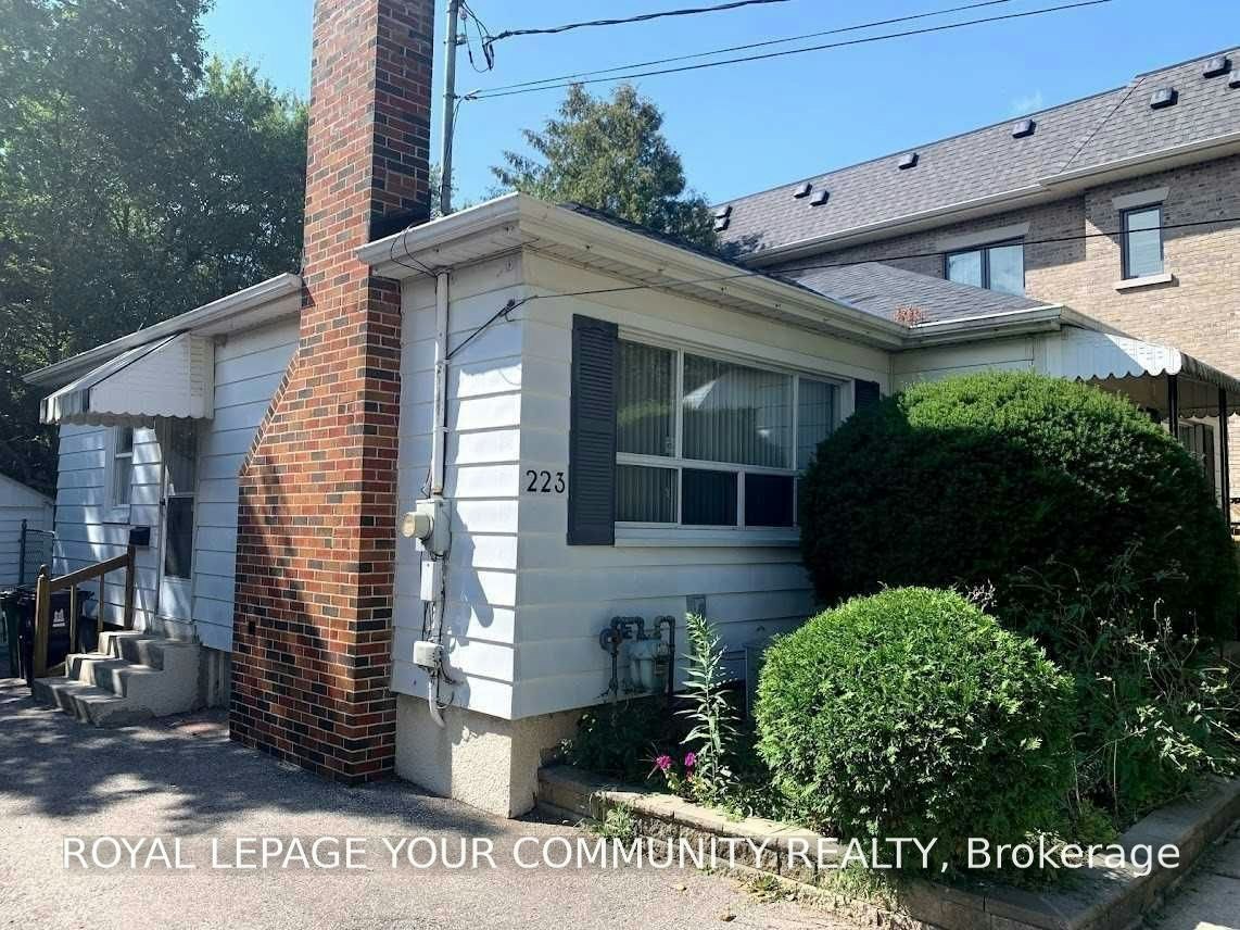 223 Mckee Avenue, Toronto, ON, M2N 4C9 - 2