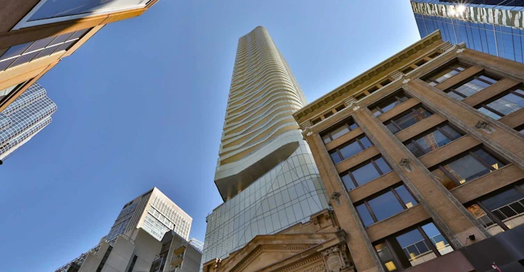 5614-197 Yonge Street, Toronto, ON, M5B 1M4