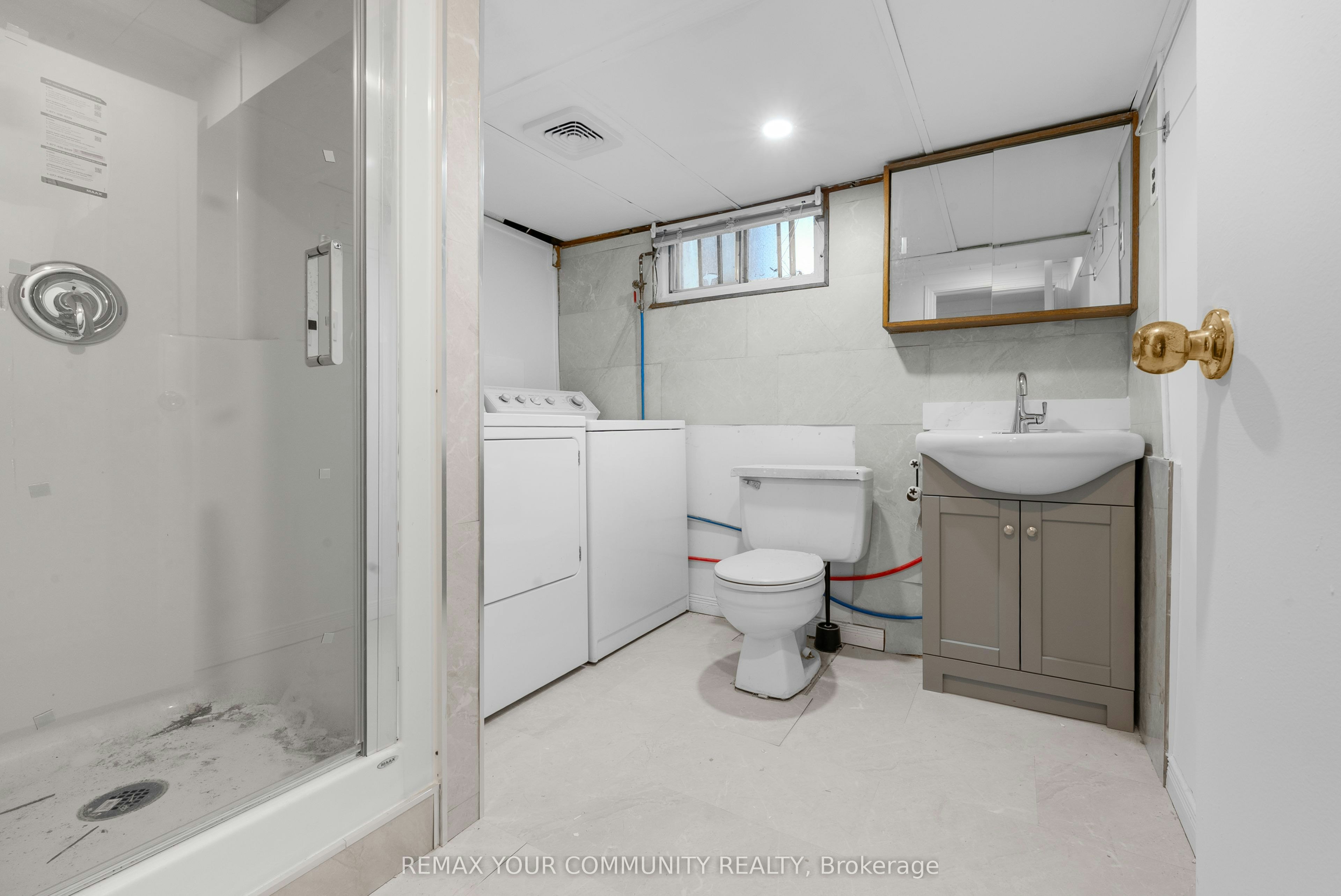 2 Lisburn Crescent, Toronto, ON, M2J 2Z5 - 18