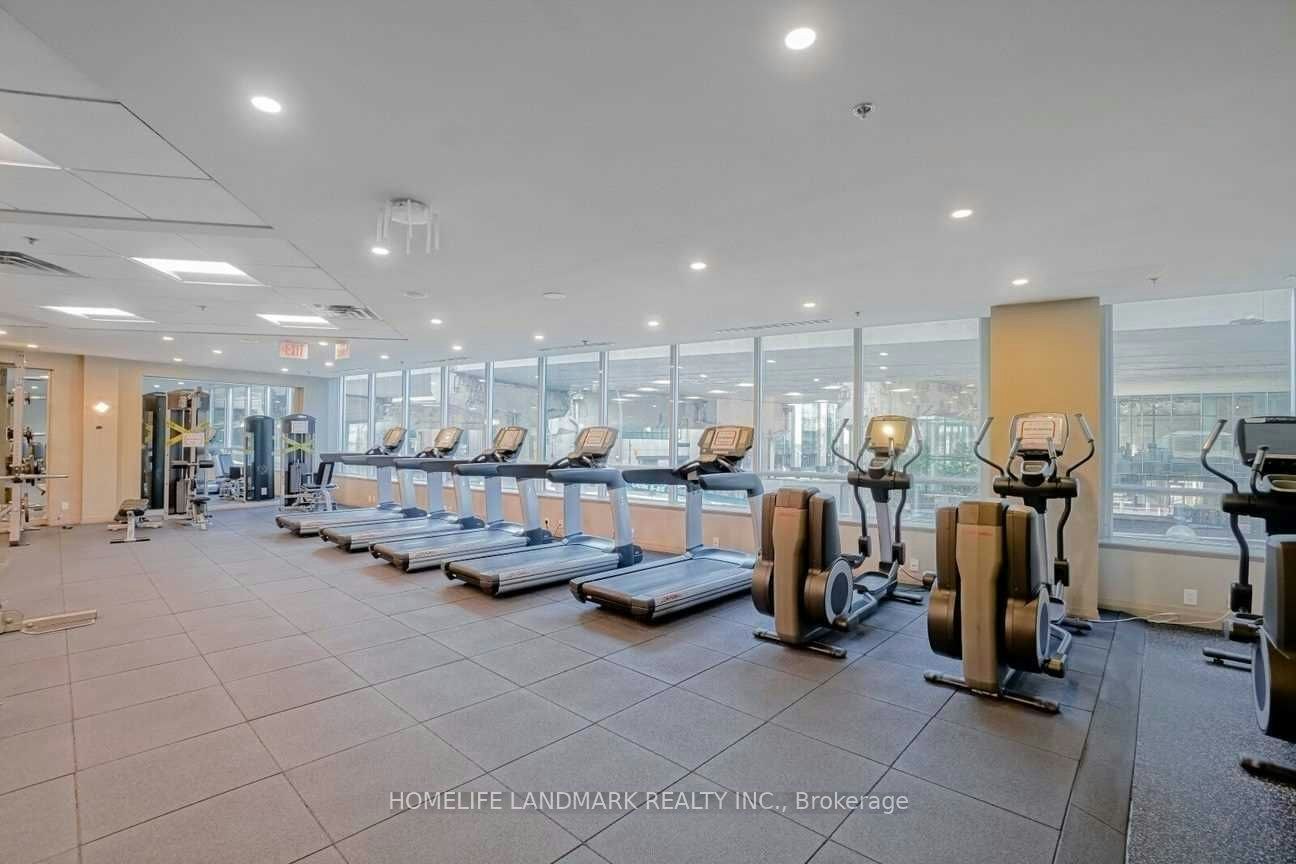 1911-33 Bay Street, Toronto, ON, M5J 2Z3 - 17
