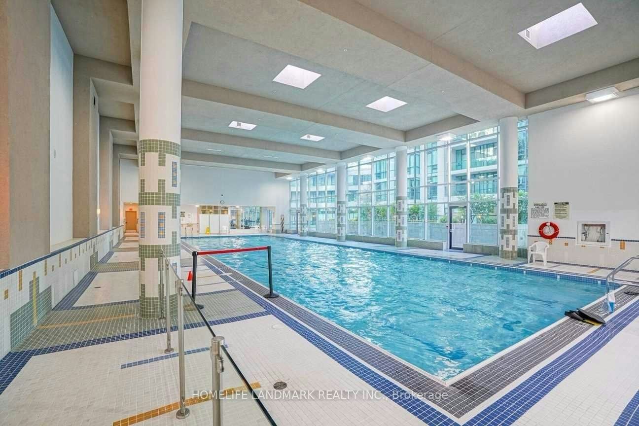1911-33 Bay Street, Toronto, ON, M5J 2Z3 - 15