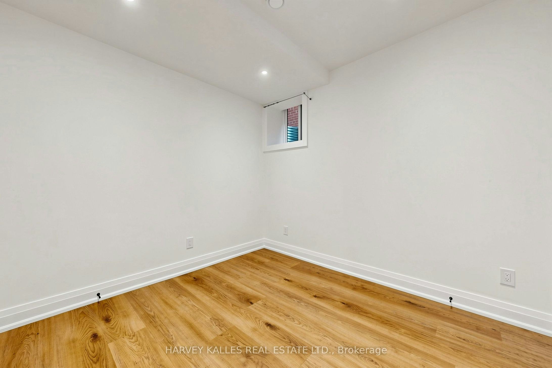 Bsmt-7 Tullis Drive, Toronto, ON, M4S 2E2 - 25