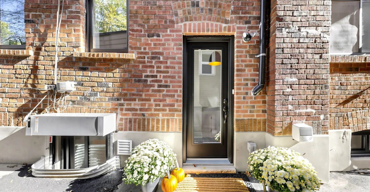 Bsmt-7 Tullis Drive, Toronto, ON, M4S 2E2 - 35