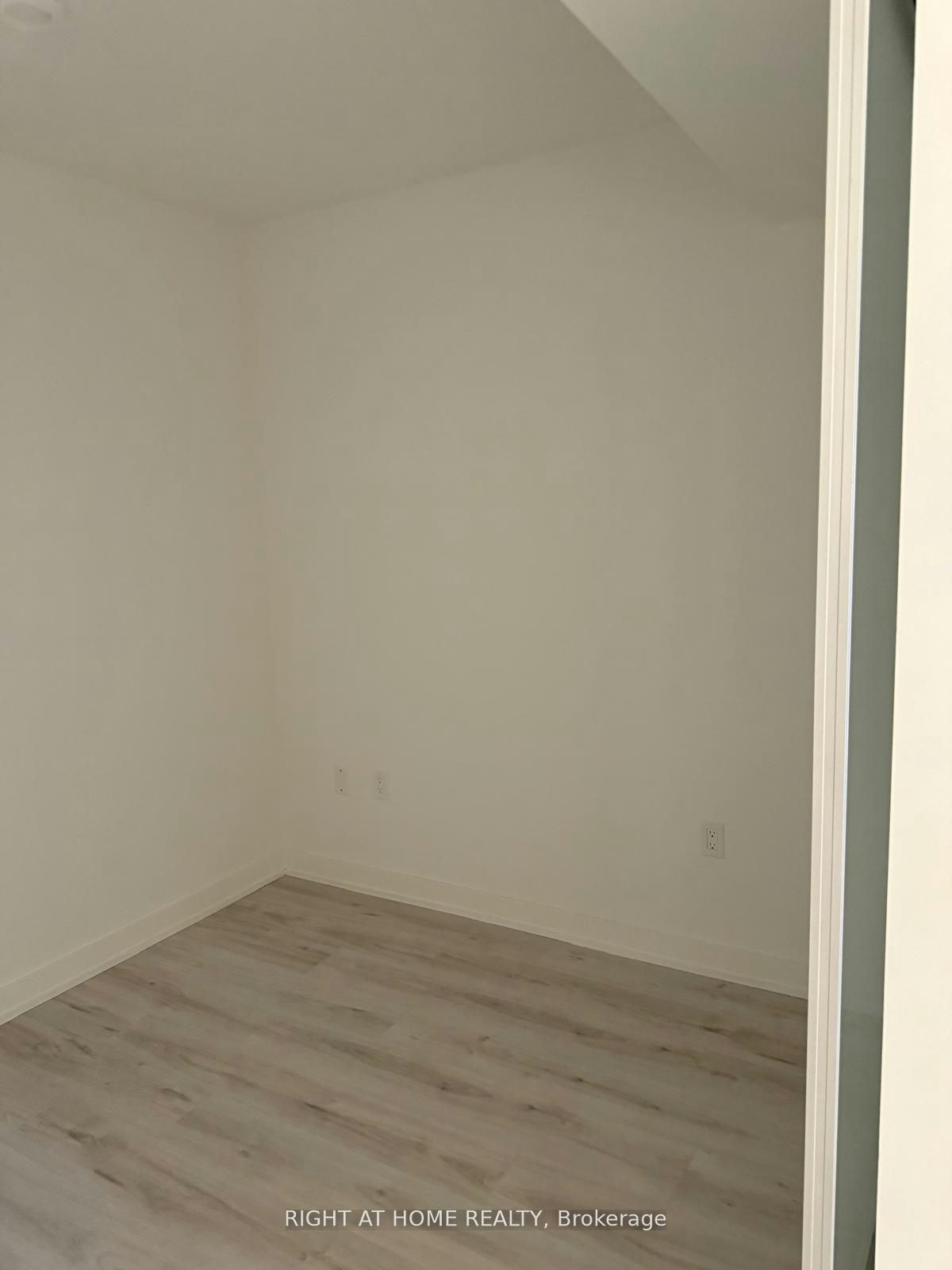 513-110 Broadway Avenue, Toronto, ON, M4P 1V7 - 15