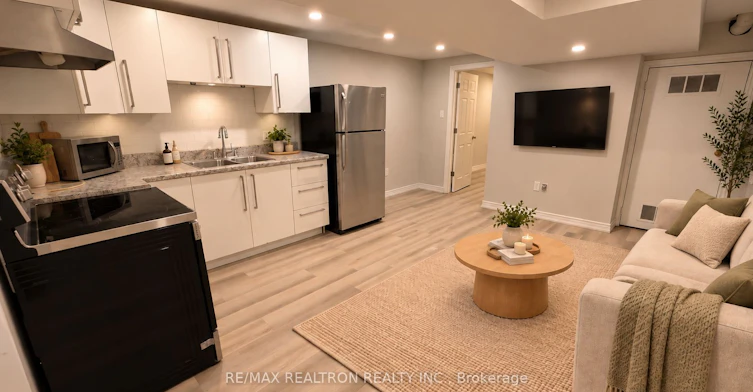 1047 Davenport Road, Toronto, ON, M6G 2C2 - 3