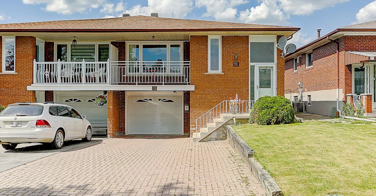 Main Unit-18 Faye Drive, Toronto, ON, M2J 3S6 - 5