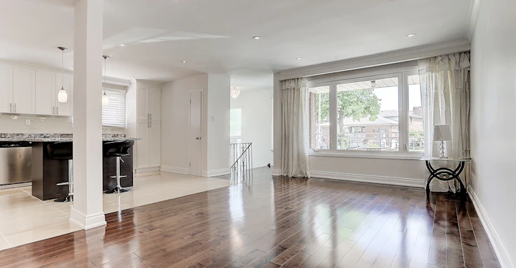 Main Unit-18 Faye Drive, Toronto, ON, M2J 3S6 - 2