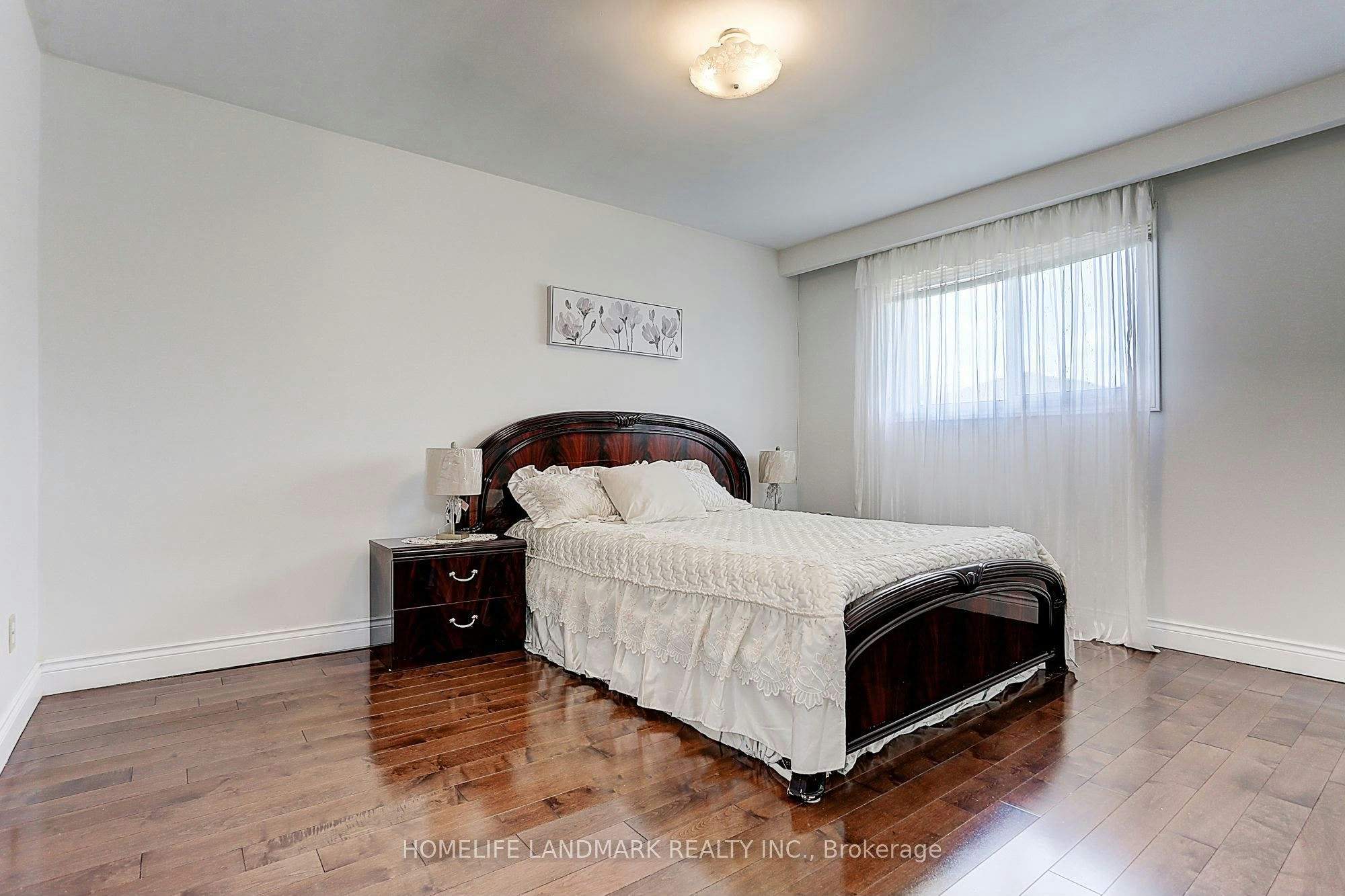 Main Unit-18 Faye Drive, Toronto, ON, M2J 3S6 - 4