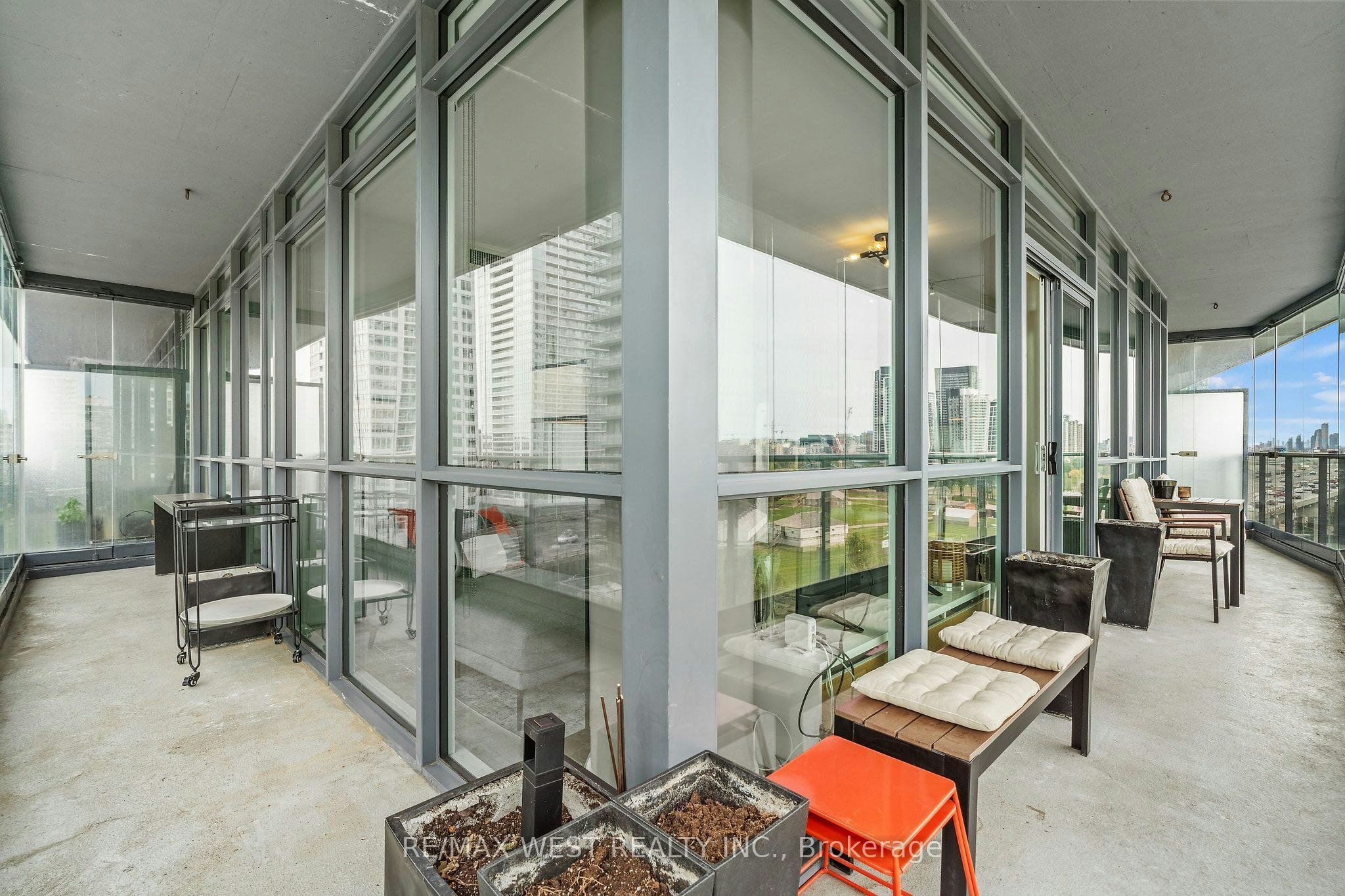 1002-169 Fort York Boulevard, Toronto, ON, M5V 0C8 - 25