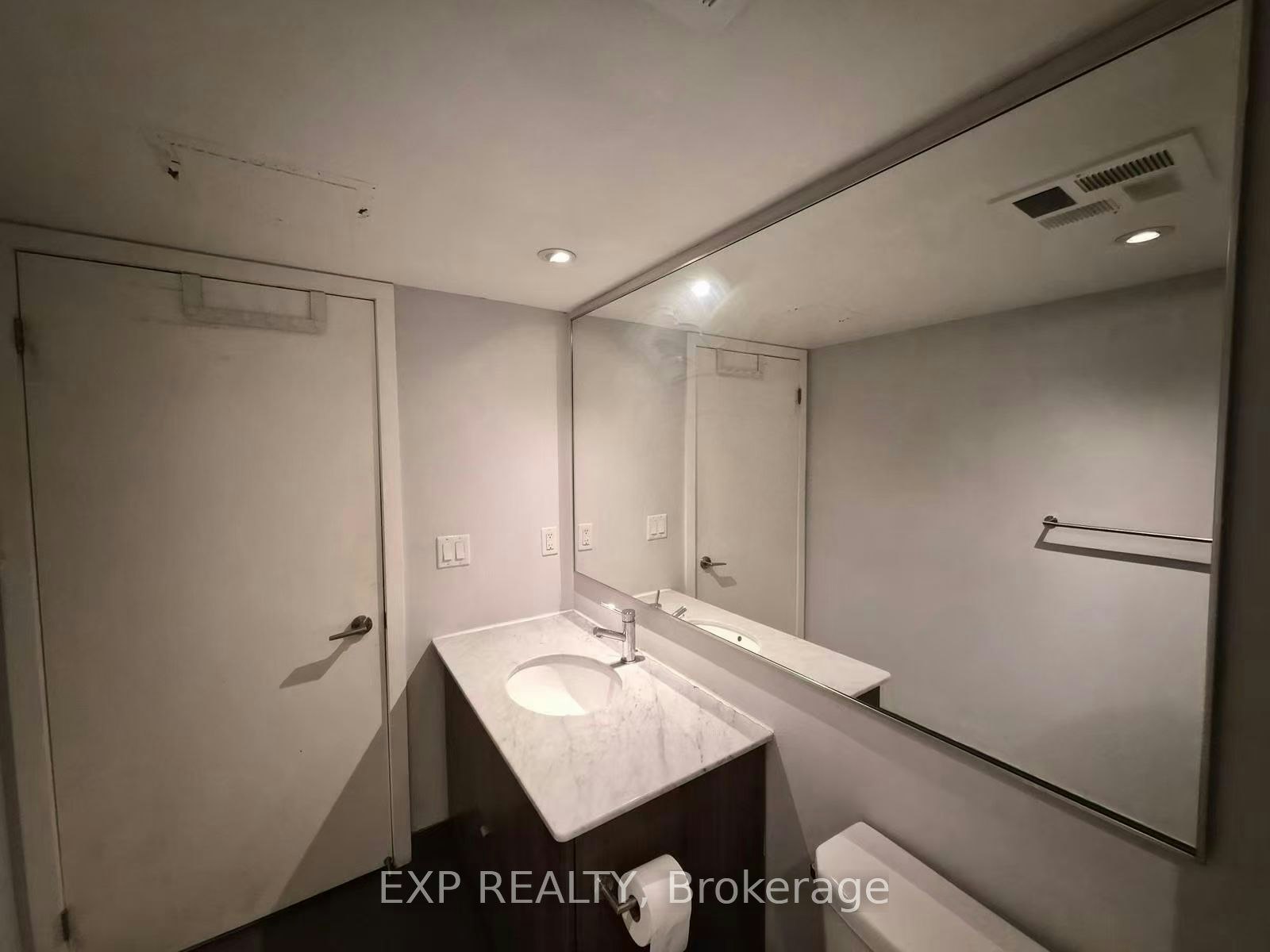 413-170 Fort York Boulevard, Toronto, ON, M5V 0E6 - 10