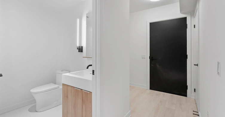 318-117 Broadway Avenue, Toronto, ON, M4P 1V3 - 7