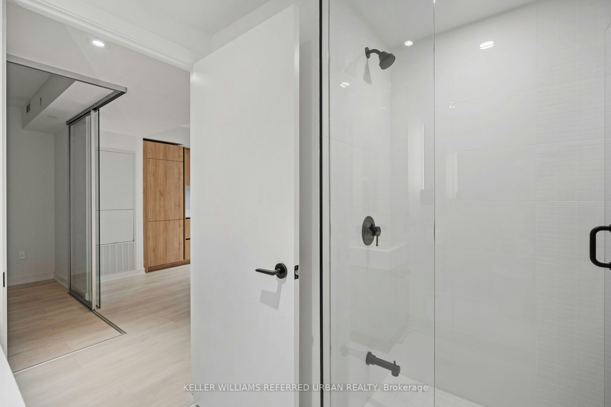 318-117 Broadway Avenue, Toronto, ON, M4P 1V3 - 9