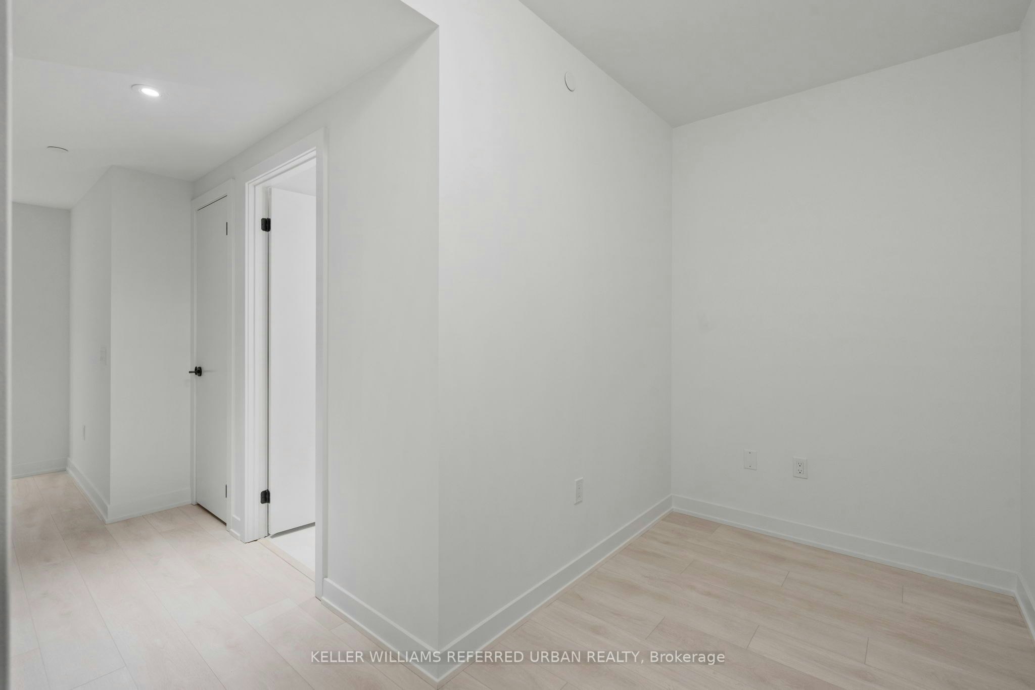 318-117 Broadway Avenue, Toronto, ON, M4P 1V3 - 5