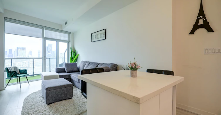 2706-30 Ordnance Street, Toronto, ON, M6K 0C8 - 8