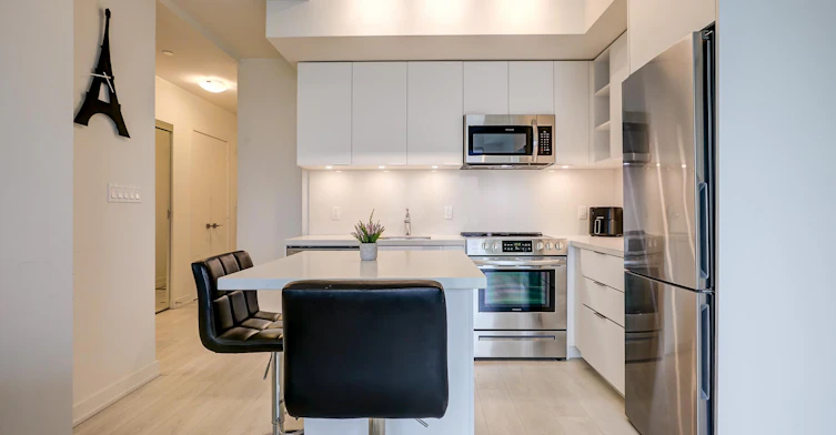 2706-30 Ordnance Street, Toronto, ON, M6K 0C8 - 7