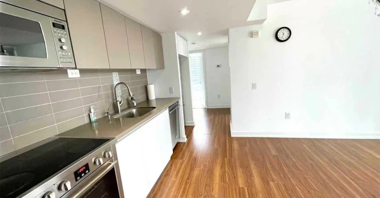 1115-75 Queens Wharf Road, Toronto, ON, M5V 0J8 - 4