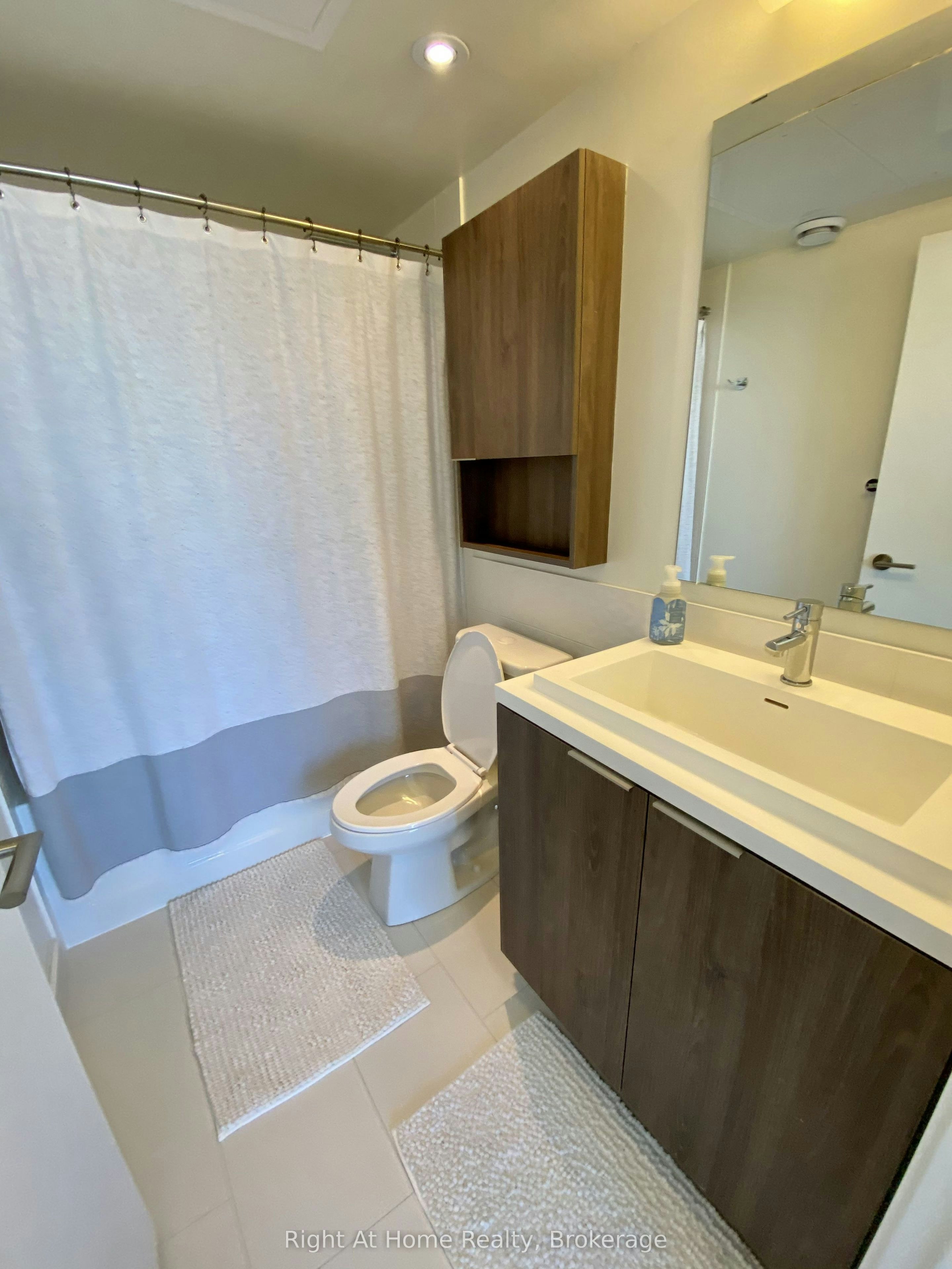 1205-2 Sonic Way, Toronto, ON, M3C 0P2 - 7