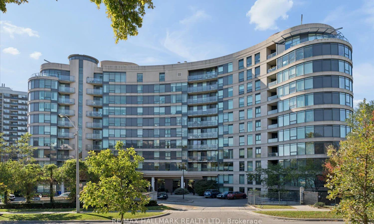 915-18 Valley Woods Road