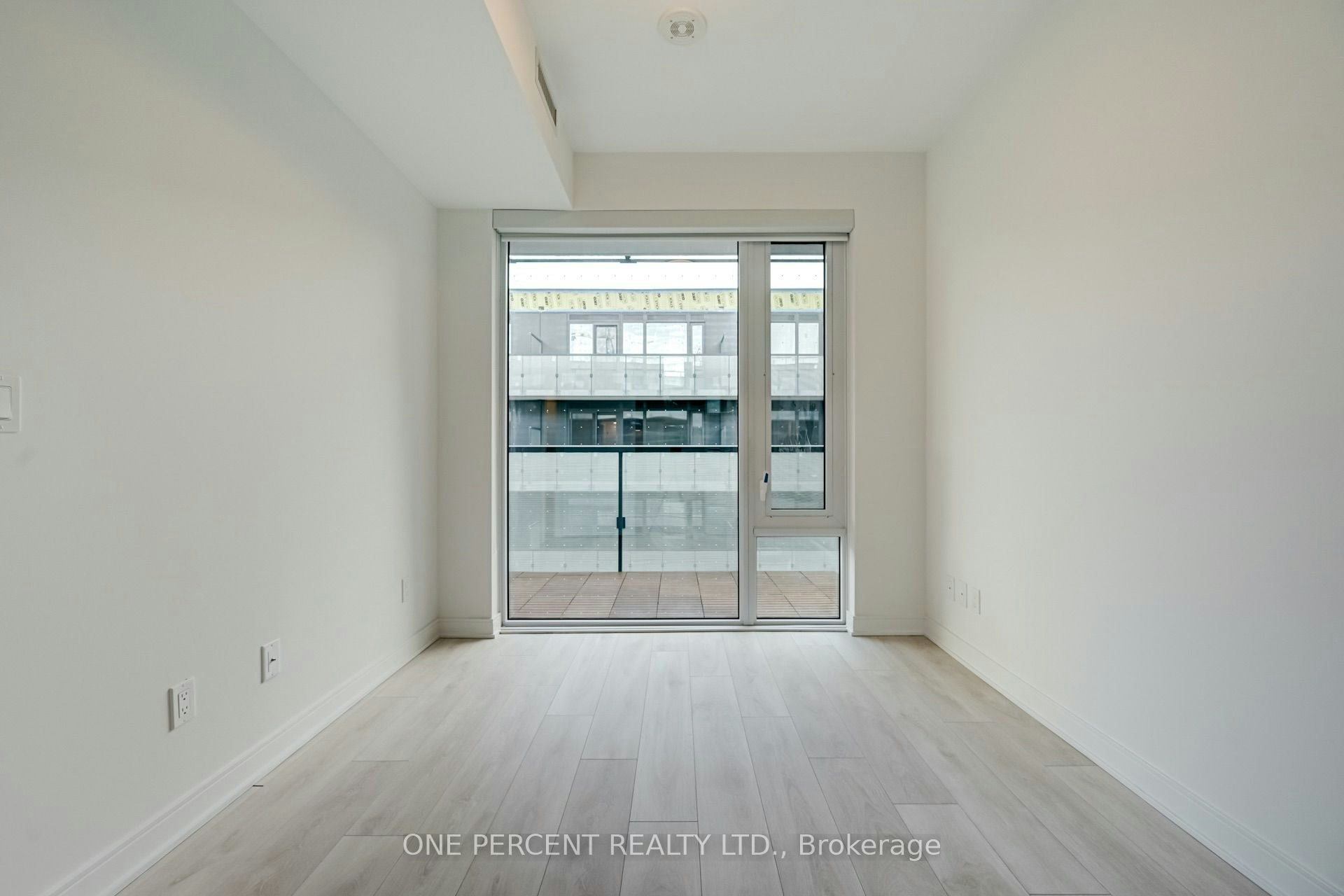 S408-35 Rolling Mills Road, Toronto, ON, M5A 0V6 - 21