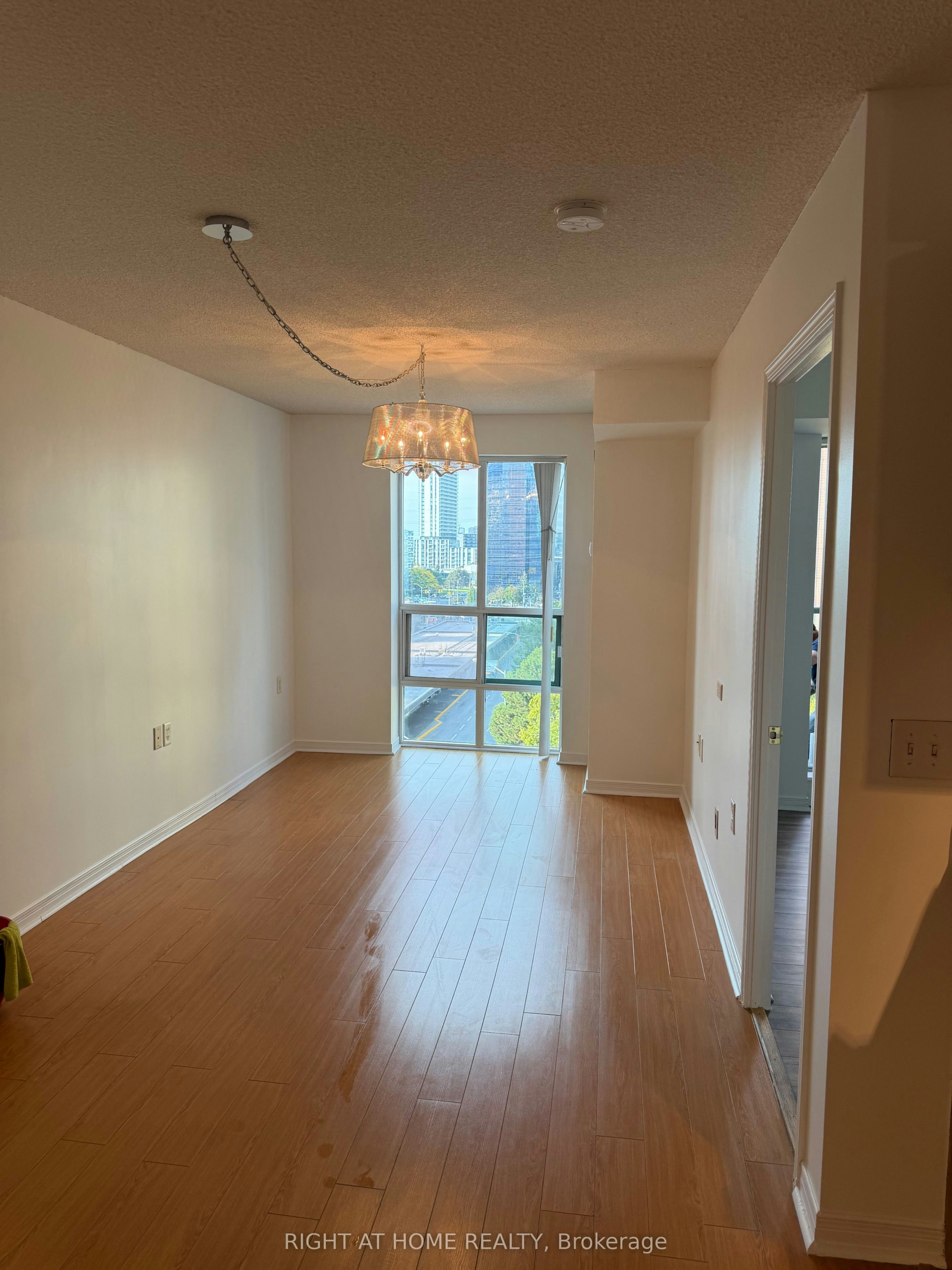 908-26 Olive Avenue, Toronto, ON, M2N 7G7 - 2
