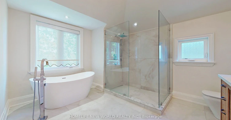 302 Johnston Avenue, Toronto, ON, M2N 1H7 - 30