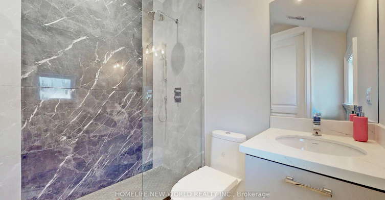 302 Johnston Avenue, Toronto, ON, M2N 1H7 - 38