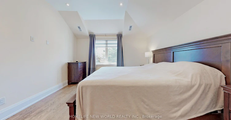 302 Johnston Avenue, Toronto, ON, M2N 1H7 - 33