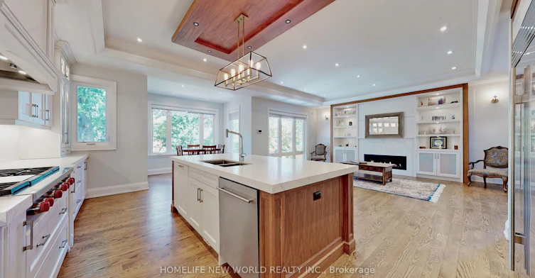 302 Johnston Avenue, Toronto, ON, M2N 1H7 - 8