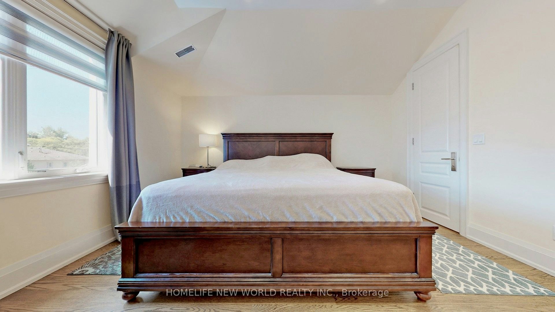 302 Johnston Avenue, Toronto, ON, M2N 1H7 - 32