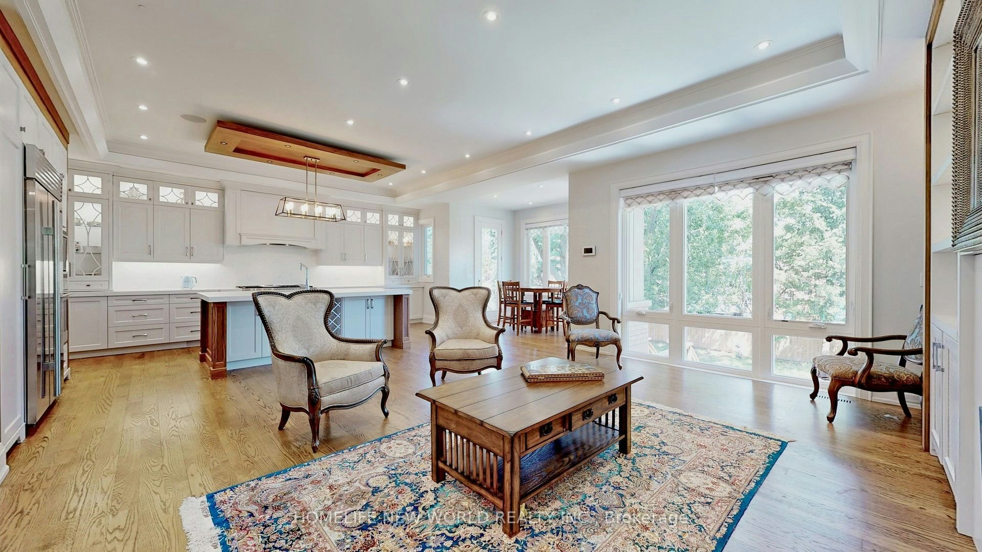 302 Johnston Avenue, Toronto, ON, M2N 1H7 - 5