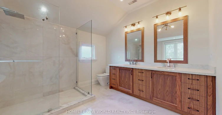 302 Johnston Avenue, Toronto, ON, M2N 1H7 - 29